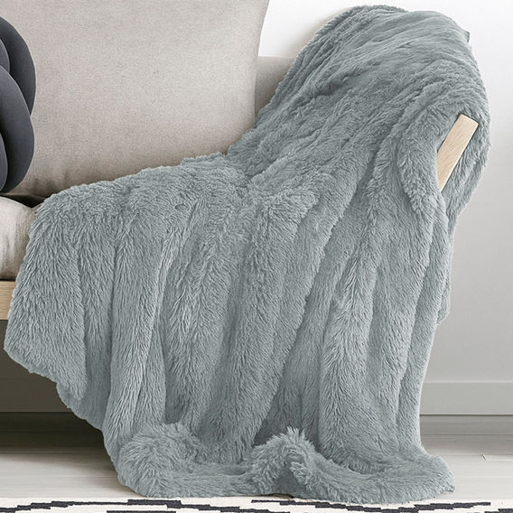 Shaggy Throw - Silver Shaggy Throw - Silver