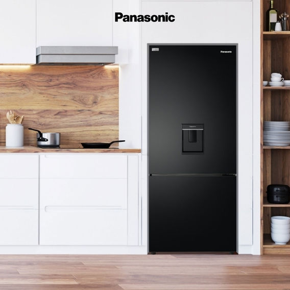 Panasonic 377L Refrigerator with Water Dispenser - Black Panasonic 377L Refrigerator with Water Dispenser - Black