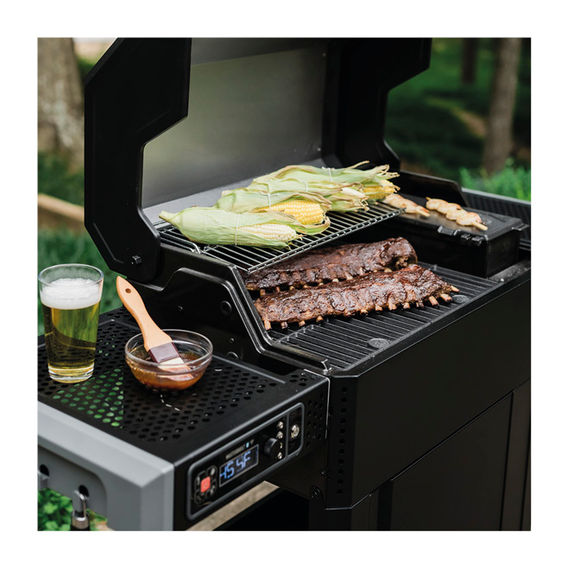 Masterbuilt AutoIgnite 545 Charcoal Grill/Smoker Masterbuilt AutoIgnite 545 Charcoal Grill/Smoker