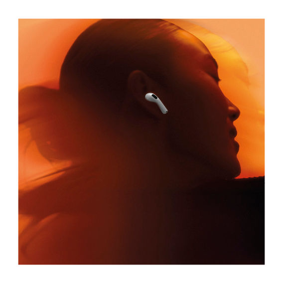 Apple AirPods 4 with Active Noise Cancellation Apple AirPods 4 with Active Noise Cancellation