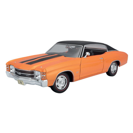Maisto 1:18 Special Edition Chev Bundle
