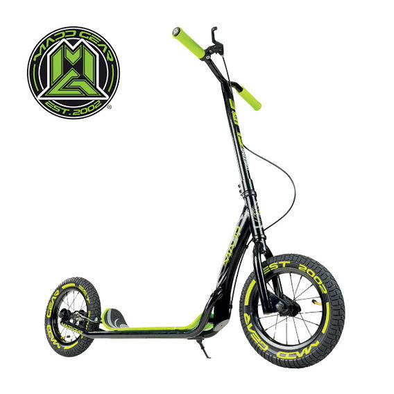 MADD GEAR Metro Glide 300 Scooter - Black & Green