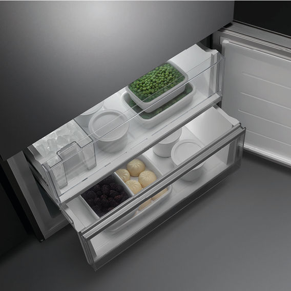 F&P 515L Series 5 Refrigerator Freezer SS