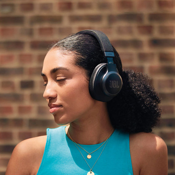 JBL Live 770 Wireless Over Ear NC HeadPhones - Black JBL Live 770 Wireless Over Ear NC HeadPhones - Black