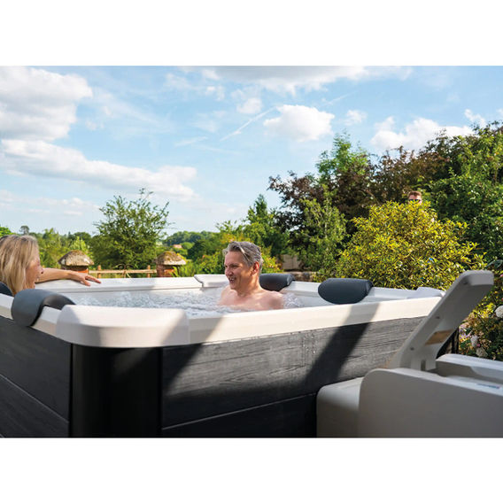Oslo Portable Spa Plus Sapphire