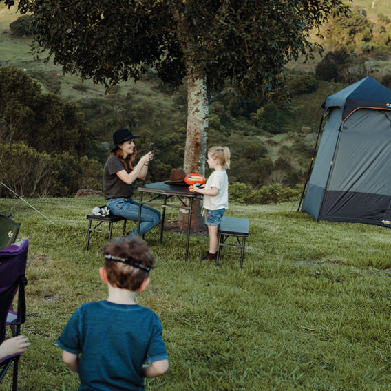 Oztrail Ironside Picnic Set