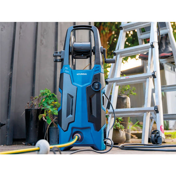 Hyundai 2500W Electric Water Blaster Home & Car Plus Kit Hyundai 2500W Electric Water Blaster Home & Car Plus Kit