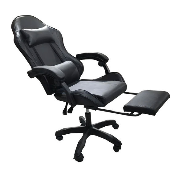 Deluxe Gaming Chair with Footrest - Black Deluxe Gaming Chair with Footrest - Black