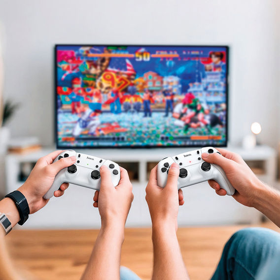 TV Game Stick with 2x Wireless Controller, 20000 Classic Games