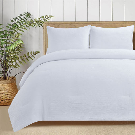 Lila 3Pc Comforter Set - Queen Lila 3Pc Comforter Set - Queen